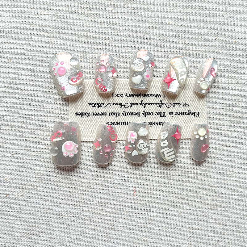 Short Girl Heart Press on Nails New Sweet, Small, Versatile, Detachable Nail Art