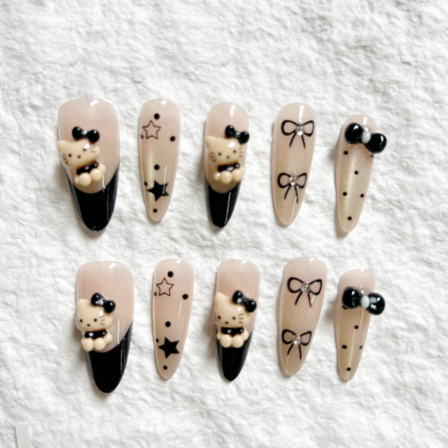 Long black Press On Nails finished product, detachable nail stickers, nail stickers, cute cat 10 pieces set