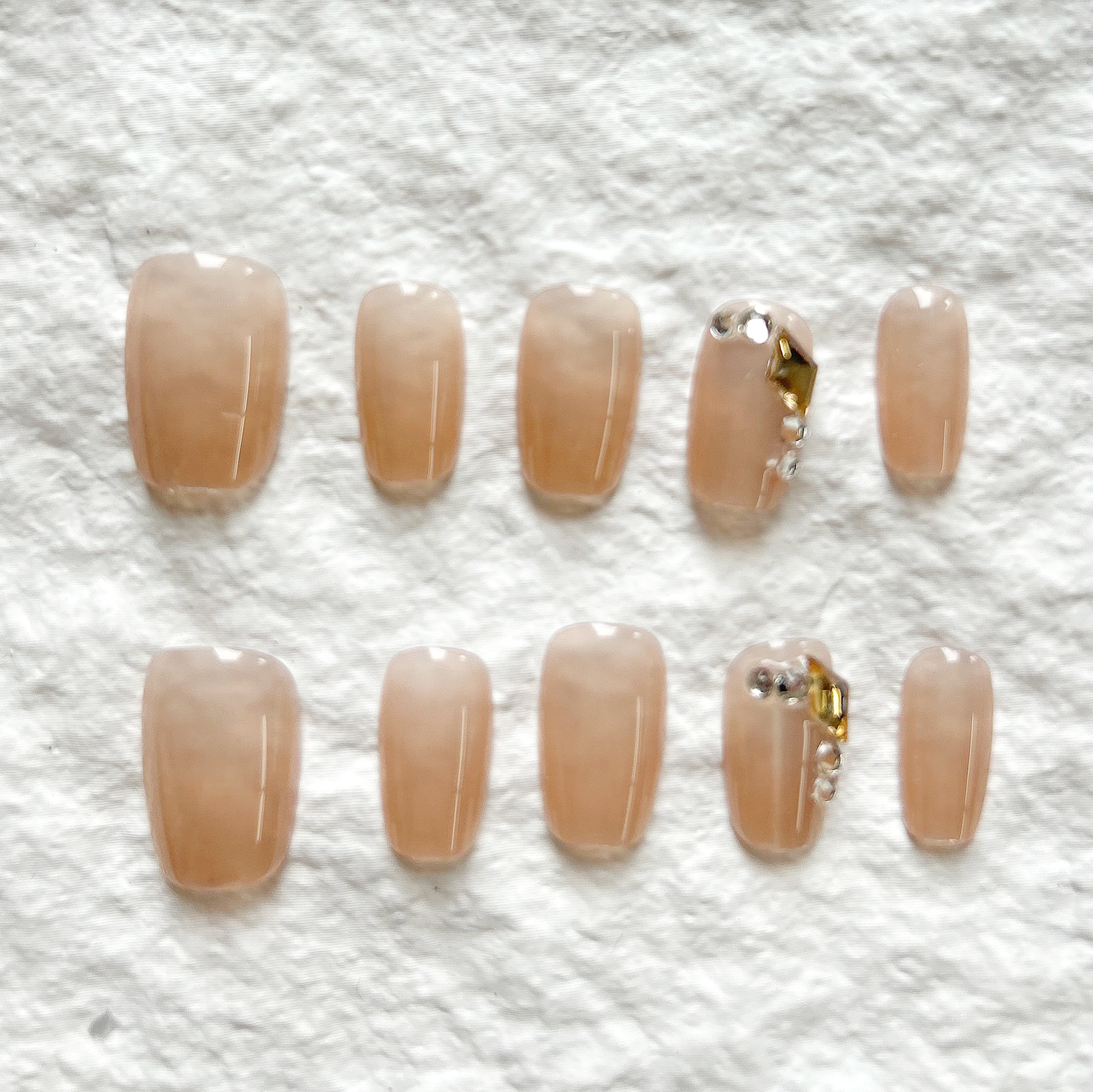 Finished high-end Press On Nail full set of handmade short ladder nail patches, cat eye nail art temperament, 10 pieces set