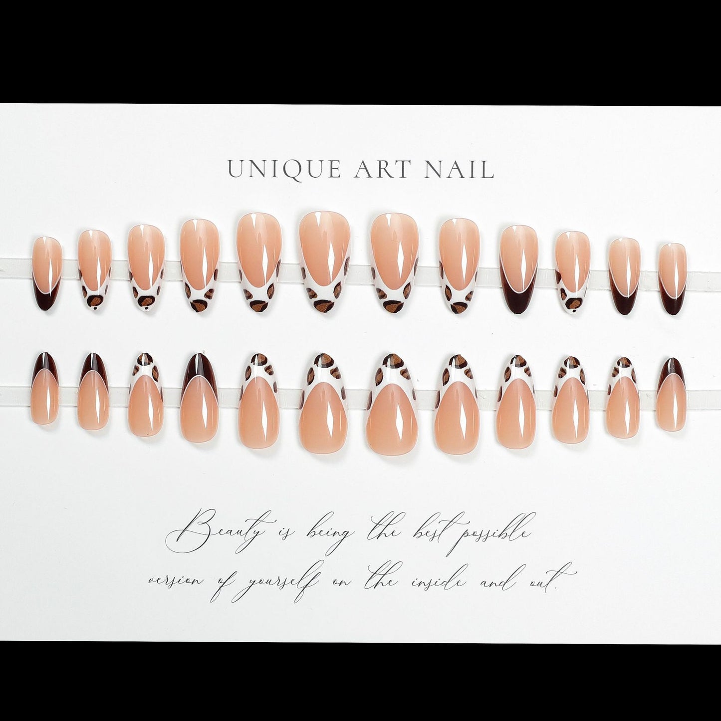 24Pcs Simple French False Nails Short Almond Press-On Nails