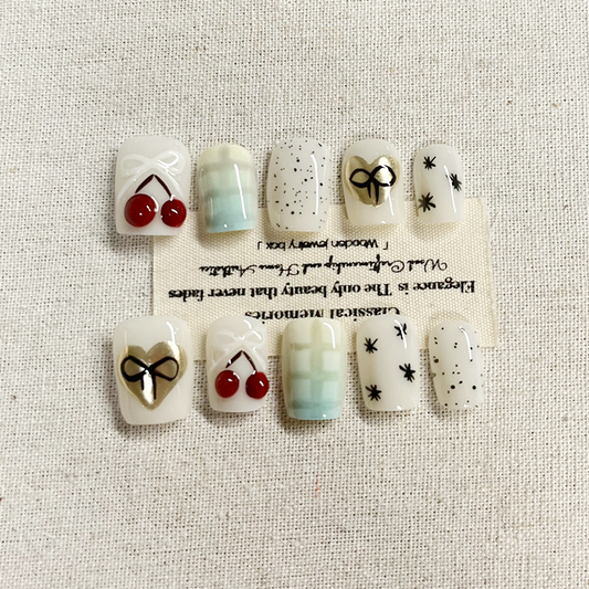 Bling Coffin Press on Nails Fake Nails Tips Full Cover Medium False Gradient Nails for Women and Girls 10PCS