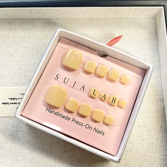 Press-on fake nails - Acrylic nude and beige toe nails with diamonds, nude-colored with diamonds, for ladies and girls, 10 pieces