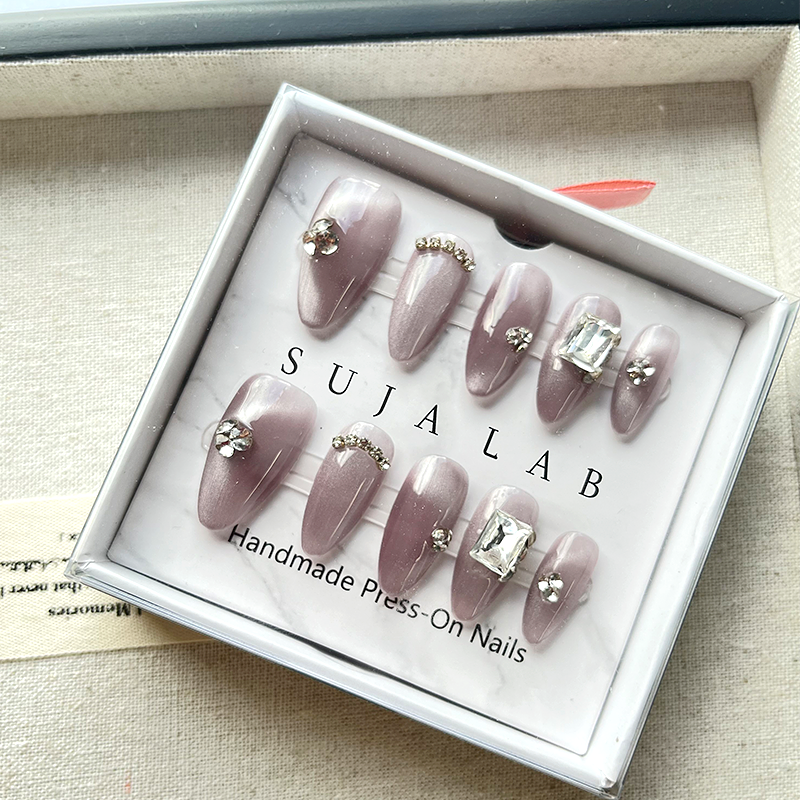 Press-on fake nails - Acrylic diamond-studded nails, suitable for ladies and girls, 10 pieces