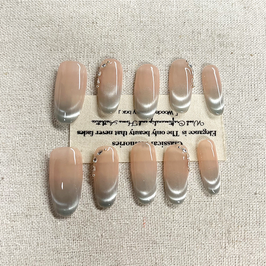 Handmade Press on nails 10 pieces summer new crescent curved temperament pure desire French cat eye nail stickers