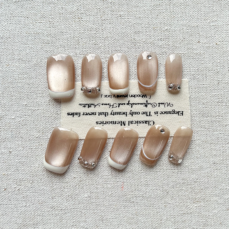 Press-on fake nails - Acrylic cat's eye and rhinestone nails, suitable for ladies and girls, 10 pieces