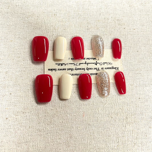 Internet celebrity new Press on nails short handmade sequins light luxury niche nail stickers high-end whitening ins queen style