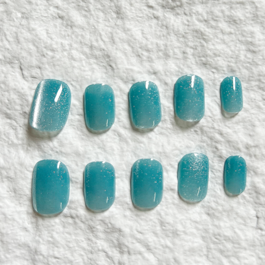 That sea cat eye Press On Nails new high-end turquoise blue nail art set of 10 pieces
