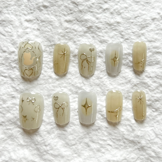 Handmade Whitening Press On Nails Patch Cat Eye Nail Art Advanced Sensation Fake Nail Short Version 10 Pieces