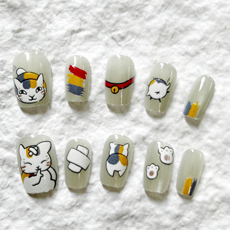 10pcs Cartoon Cat Cute Children's Fun Short Ladder Show White Colorful Heart 30 pieces Show White Nail Art