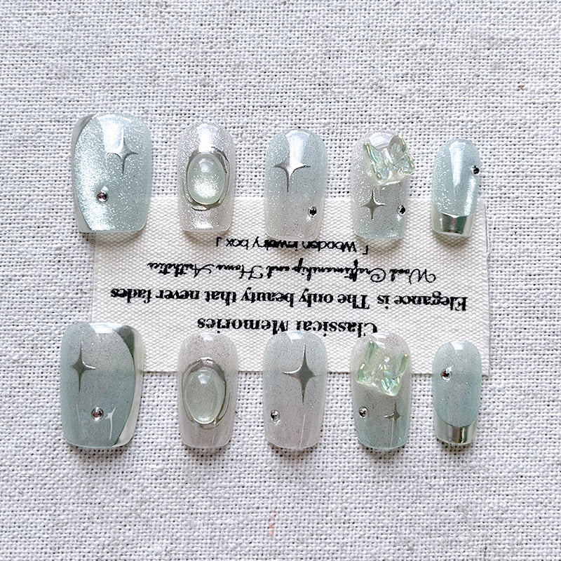 Star Crystal Cat Eye Sweet Cool Spicy Girl Pure Handmade Press on Nails Advanced Temperament Whitening Small Short Nail Art 10 Piece Set