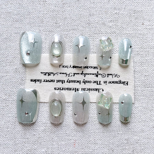 Star Crystal Cat Eye Sweet Cool Spicy Girl Pure Handmade Press on Nails Advanced Temperament Whitening Small Short Nail Art 10 Piece Set
