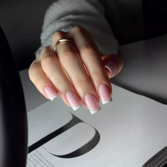 24Pcs high-end Press On Nails white French minimalist premium Kendou same style European and American square short armor