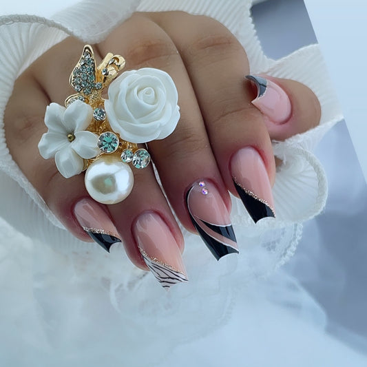 24Pcs Autumn Minimally Slanted Gradient French Little Red Book Internet Celebrity Appearance White Wearing Armor Patch Finished Product Press On Nails