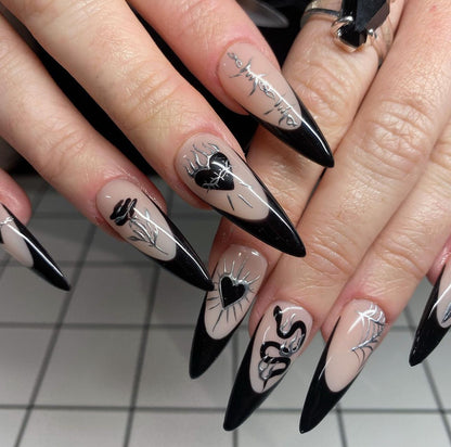 24Pcs False Nails Spicy Girl Silver Bow with Diamond Fake Na
