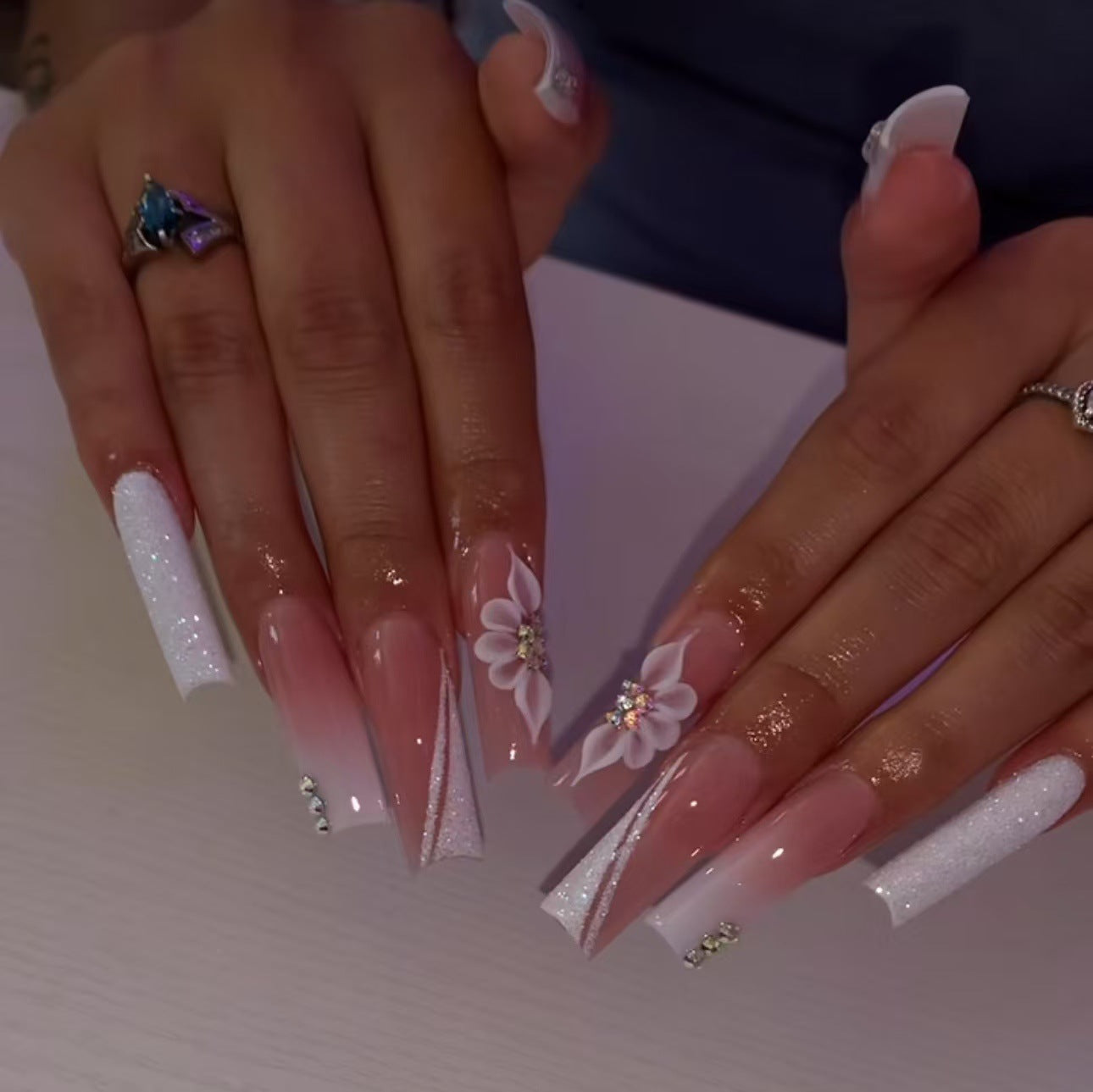 24Pcs Ballet Armor Sparkling Diamond Nail Slices Sweet and Spicy Girl Ins Style Fake Nail Diamond Press On Nails Summer New Product