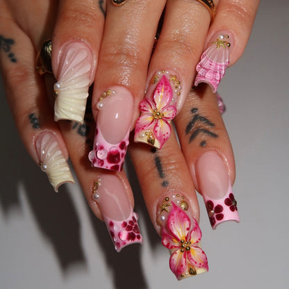 24pcs French Press on Nails Art Simple Pink Flower Star Desi